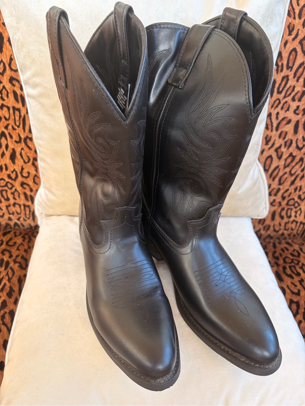 Mens Laredo Black Leather Western Cowboy Boots with Embroidered Shaft